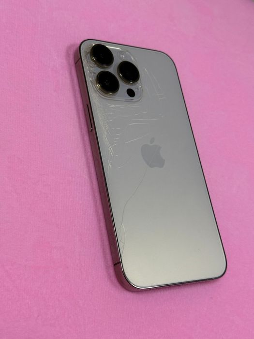 vand urgent iphone 14 pro max gold