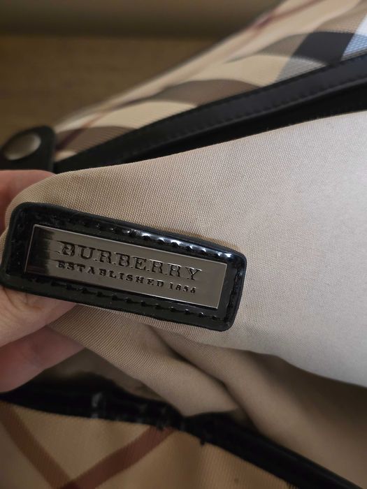 Burberry оригинална дамска чанта