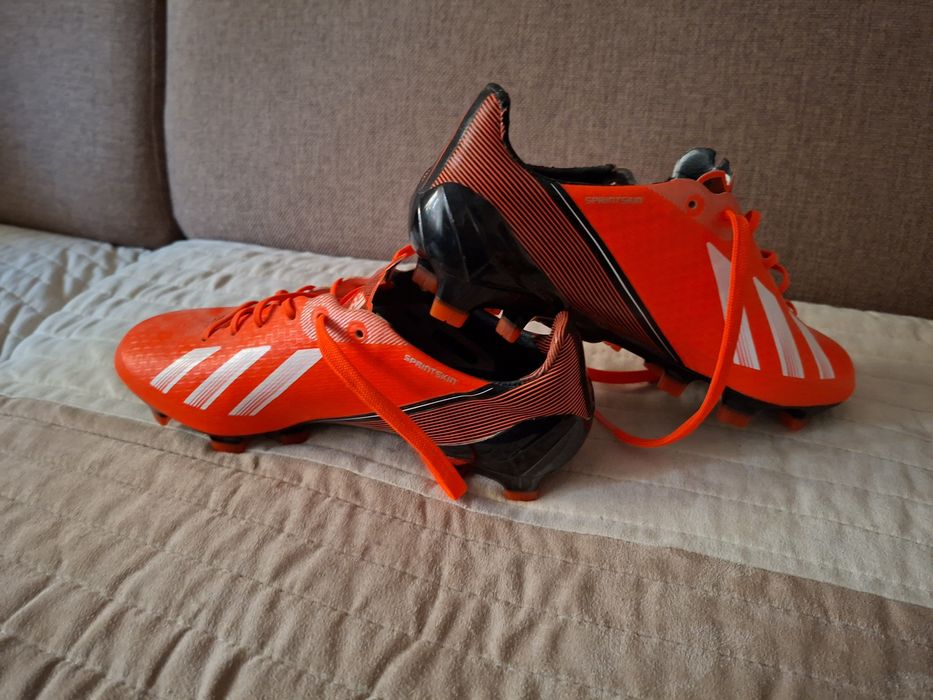 Vând Ghete de fotbal Adidas F50