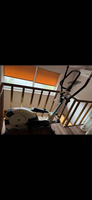 Bicicletă electrică fitnes
