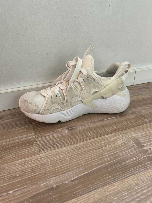 Женски обувки Nike Air Huarache Craft