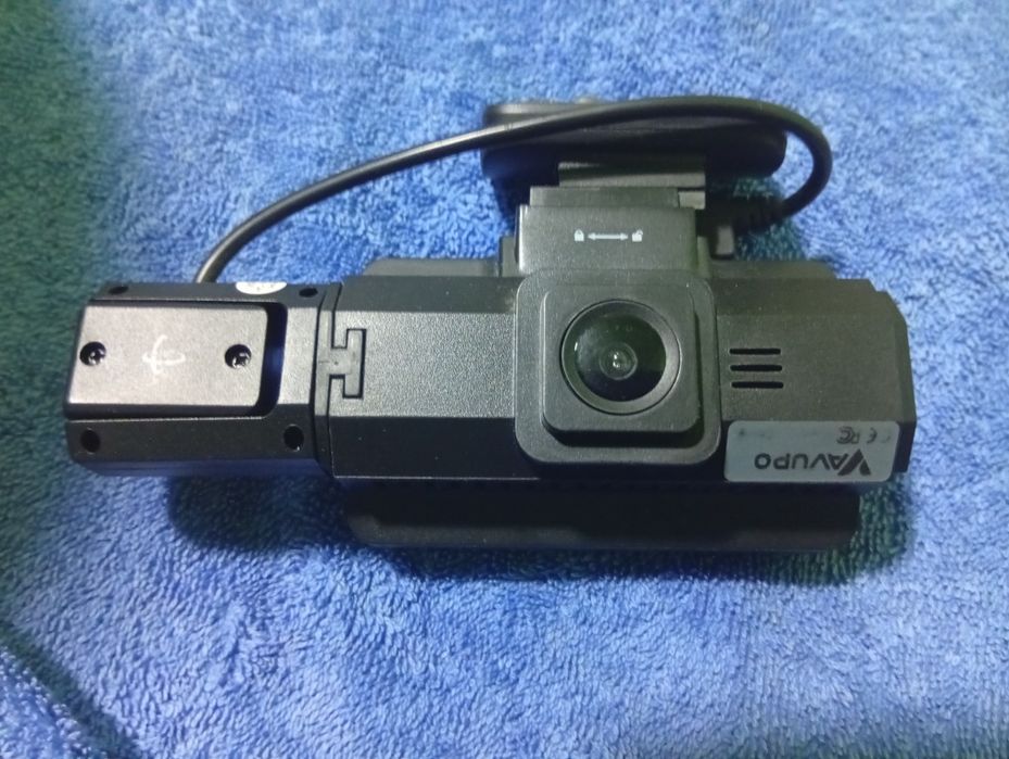 Видеорегистратор Vavupo 2 камерный для автомобилей