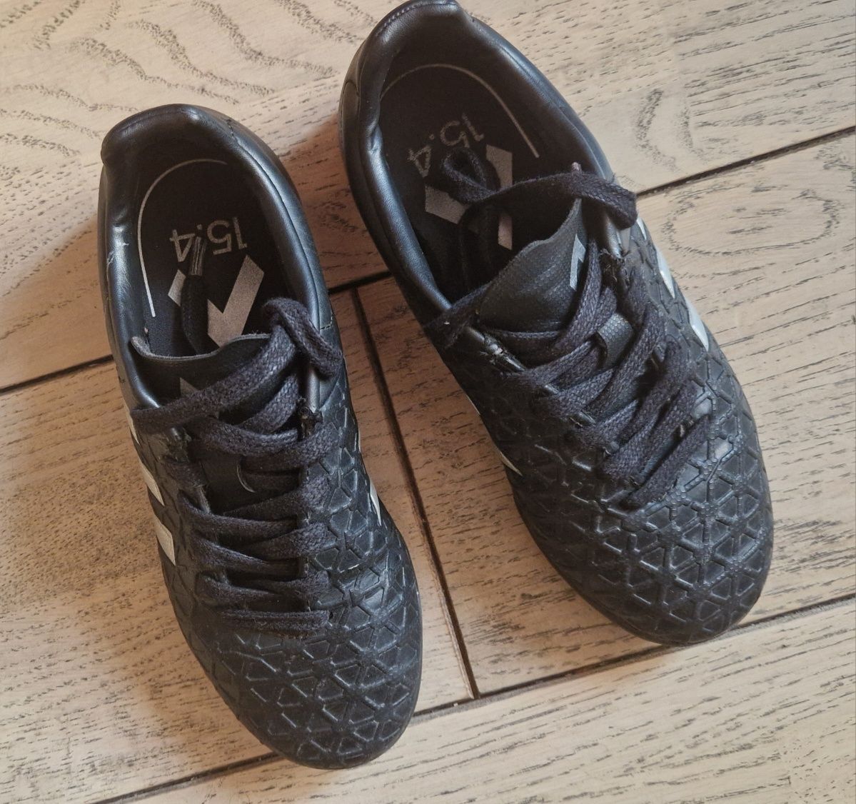 Футболни обувки Adidas, стоножки, номер 33