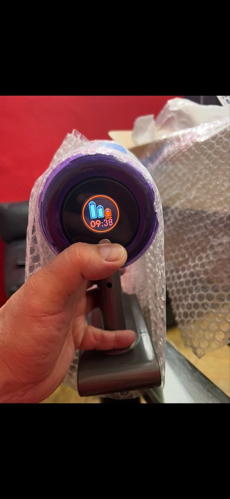 Прахосмукачка Dyson V11 .Перфектна!