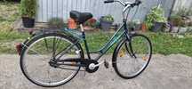 Bicicleta de dama cu viteze în butuc  și roți pe 28".