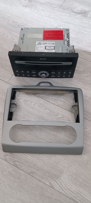 Оригинално CD/Радио за Форд