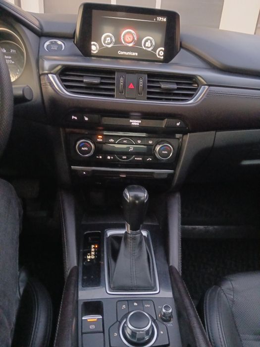 Mazda 6 Revolution Top