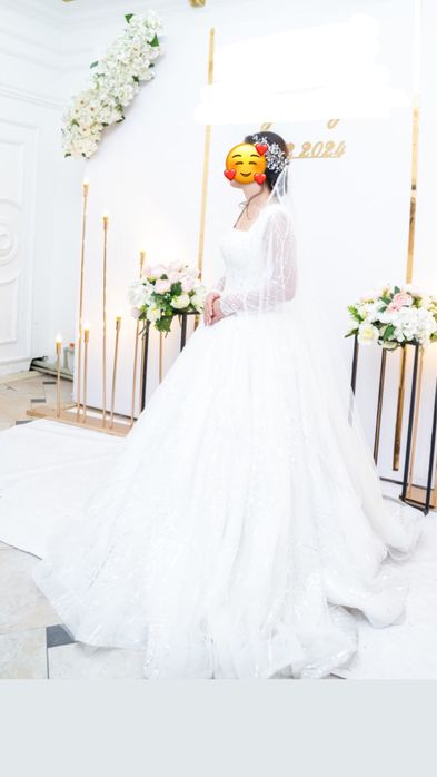 Продам свадебный платье