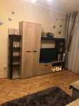 Inchiriez apartament cu 2 camere in zona centralā