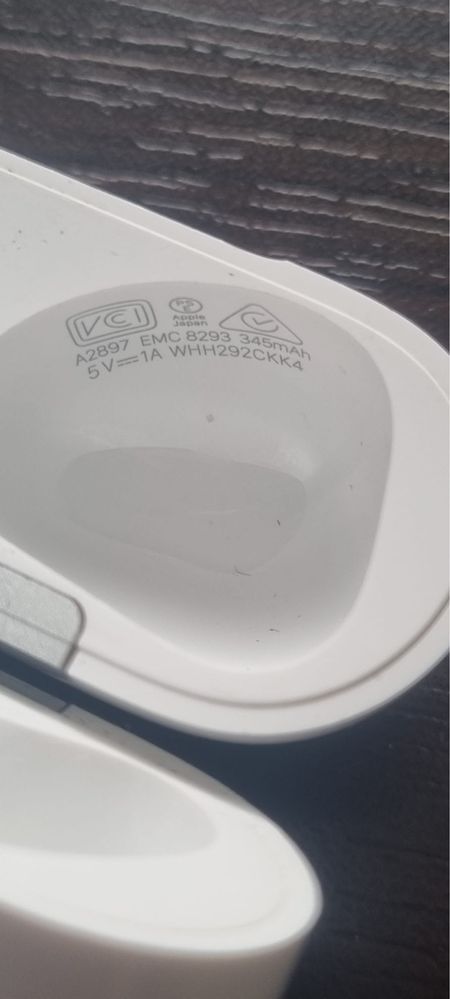 Casti Airpods 3.