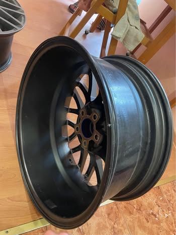 Джанти MOMO 5x108R18
Jaguar Ford Land Rover Opel Peugeot Renault
Volvo