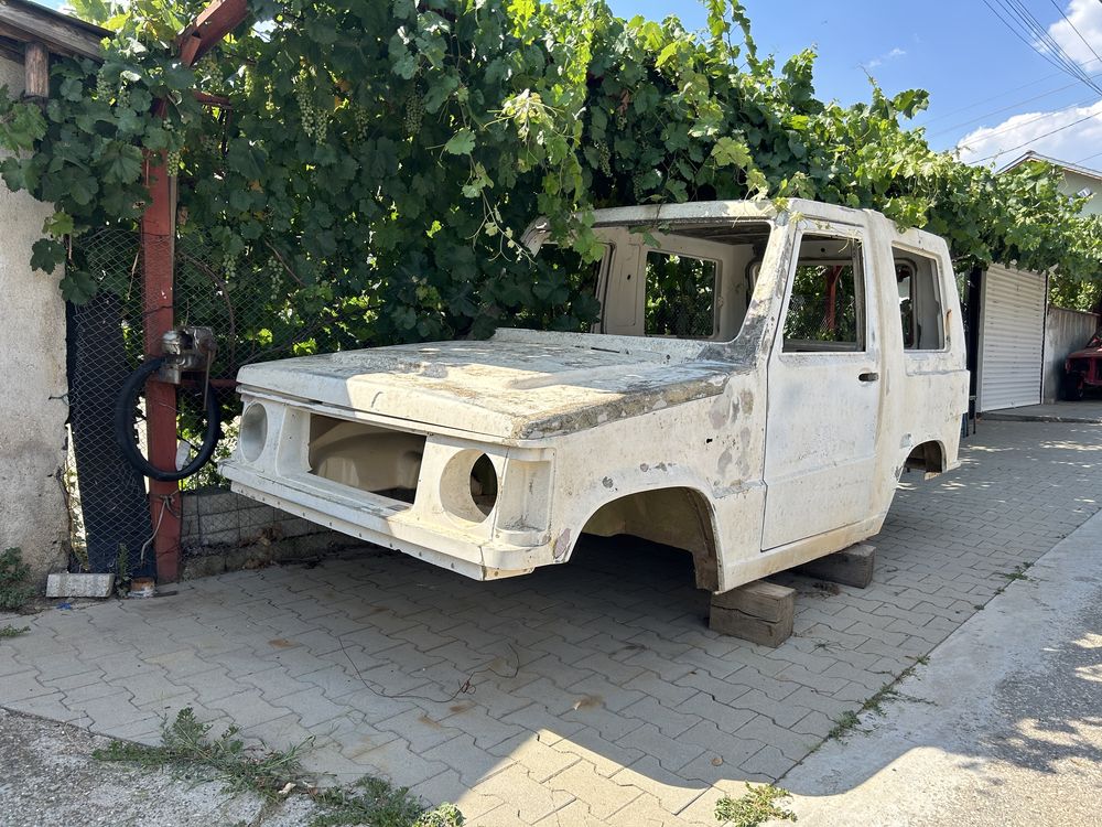 Продавам купе за джип