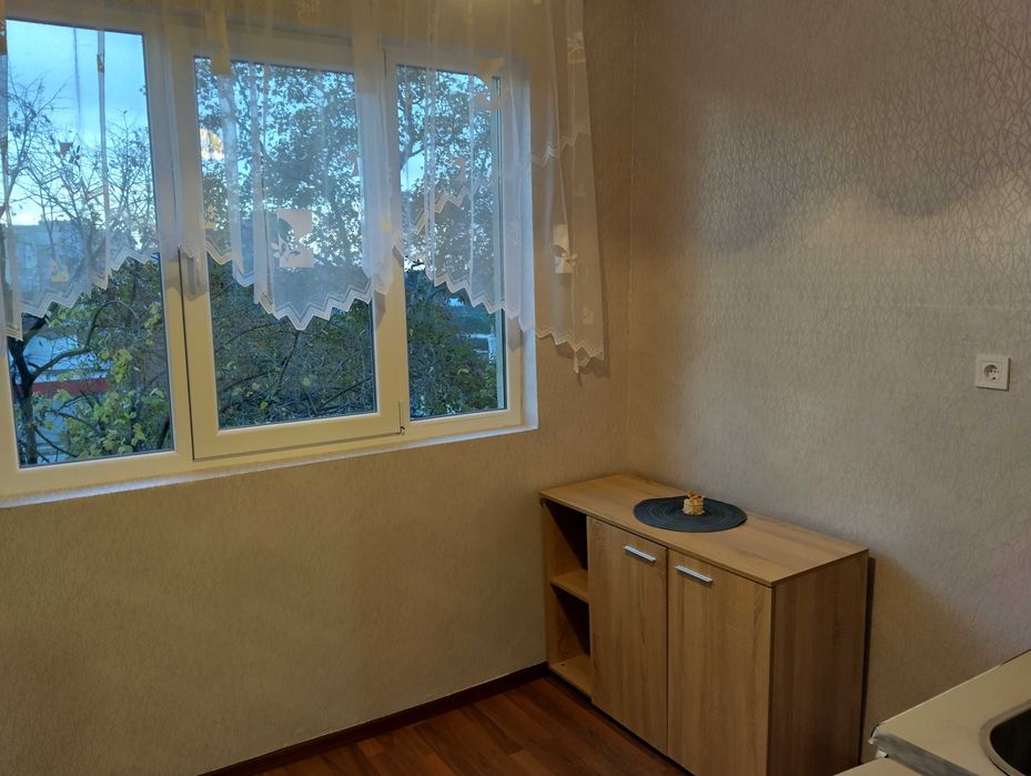 Продава добър двустаен апартамент