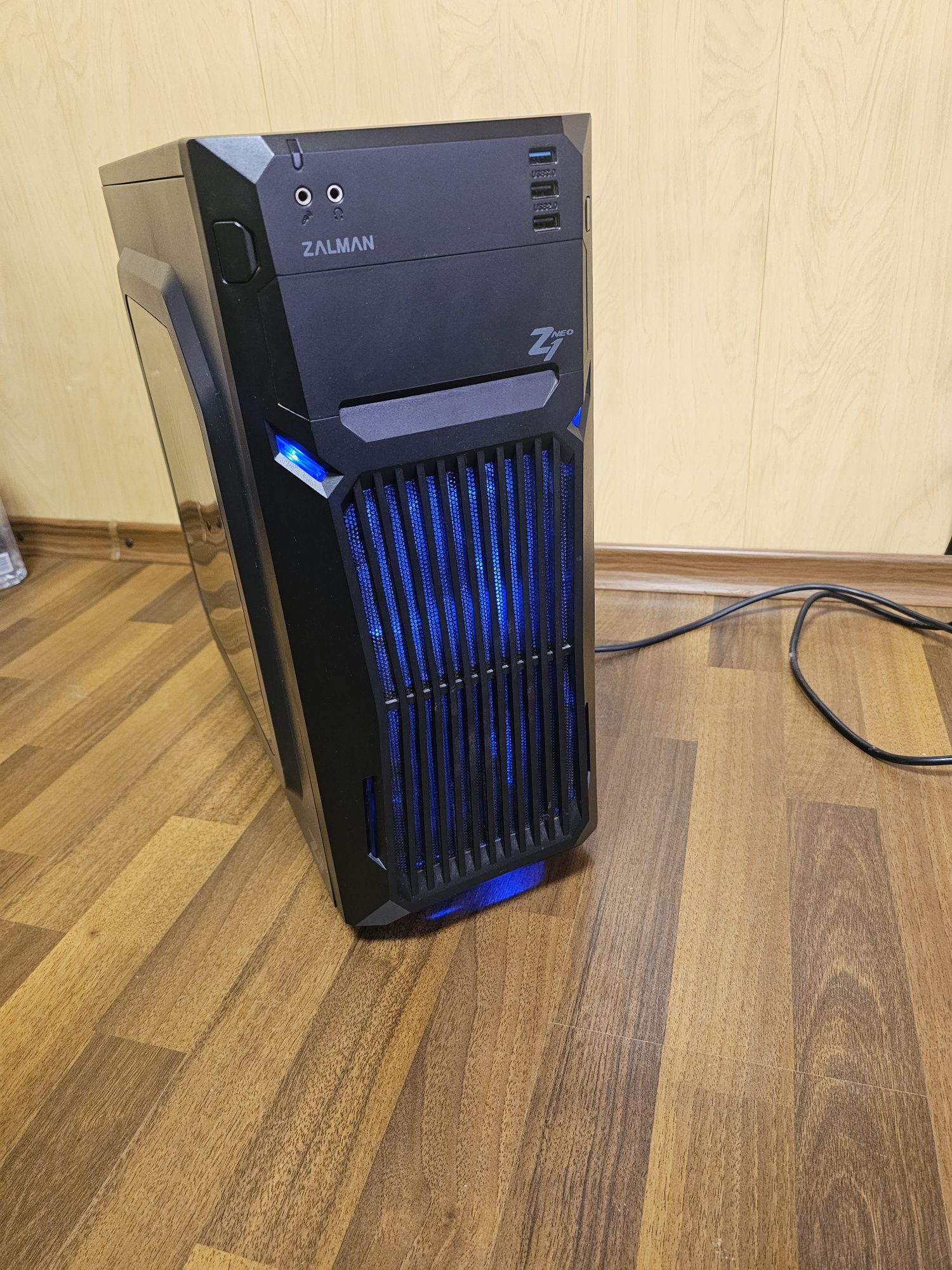 PC Gaming - i5 7500 / 16gb DRR4 / RX580 8GB