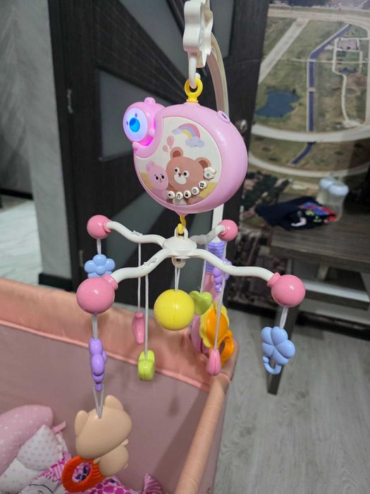 Проходилка 4 в 1 ,кол за бебе,музикална играчка за кошара