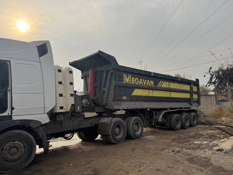 Тонар. HOWO. Megavan полуприцеп. 2023 йил