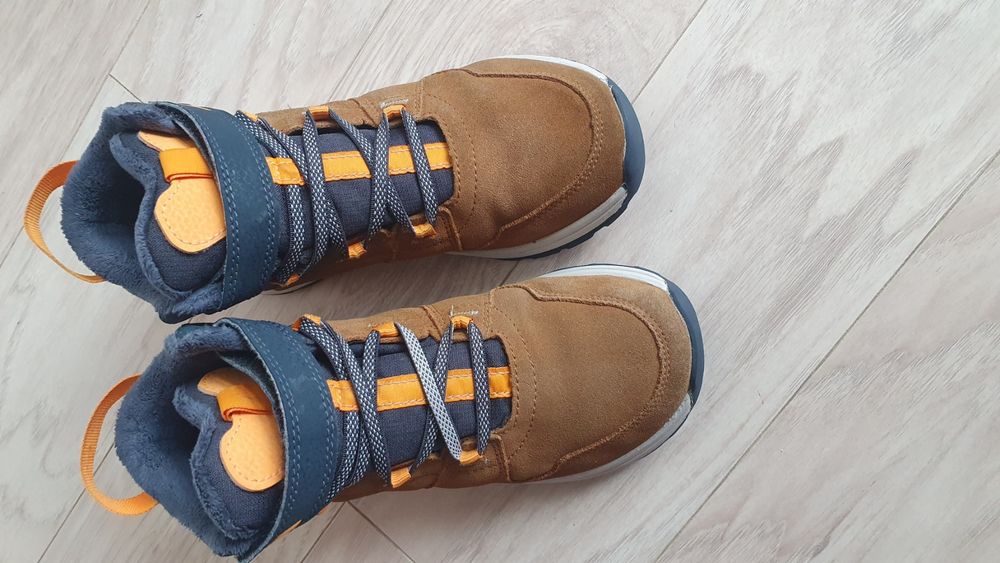 Маратонки Nike н.33