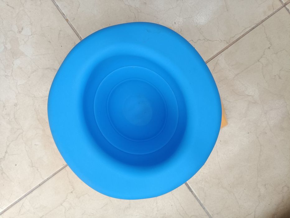 Olita portabila + bol antivarsare + protectie cap la baie