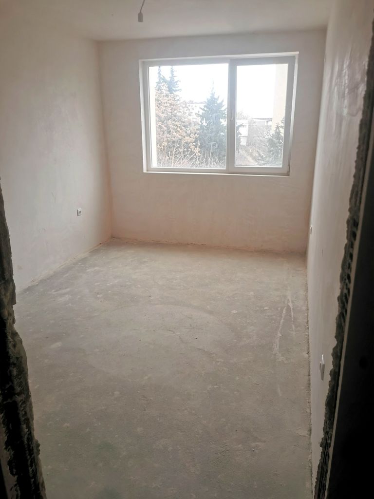 Продава се Тристаен апартамент в Стара Загора, Била - 93 кв.м за 893 €/кв.м - Снимка #3