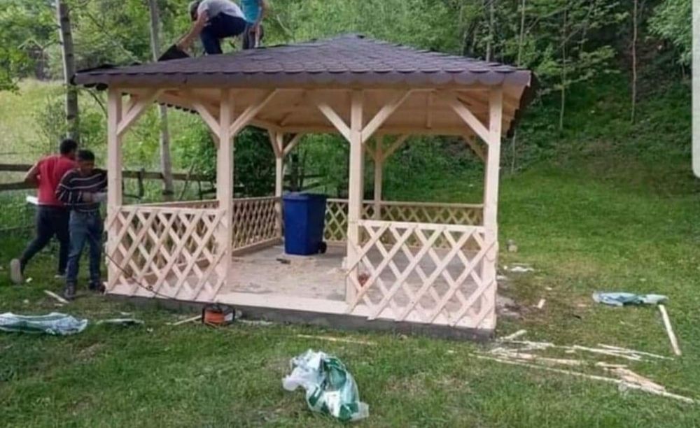 Vând foișor Terase din lemn -foișoare la comanda -pergole modele moder