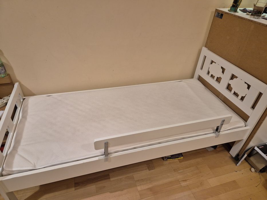 Детско легло и скрин от Ikea