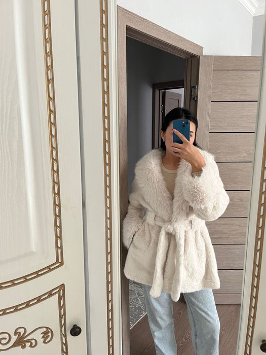 Продам новую эко шубу под заячий мех