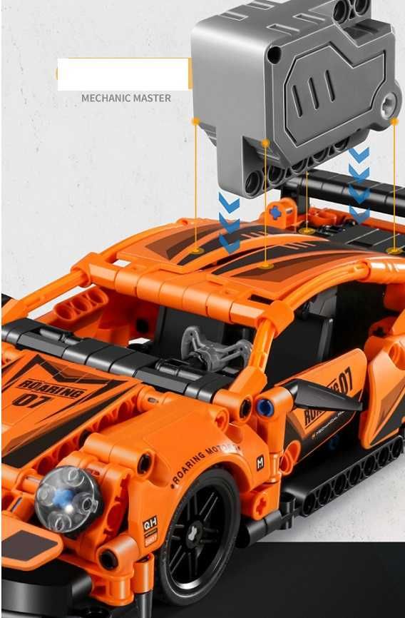 Машинки -это блочные конструкторы, по типу Лего с заводным механизмом.