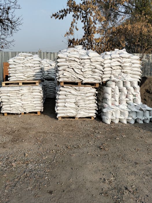 200тг Песок, отсев, щебень, глина и цемент