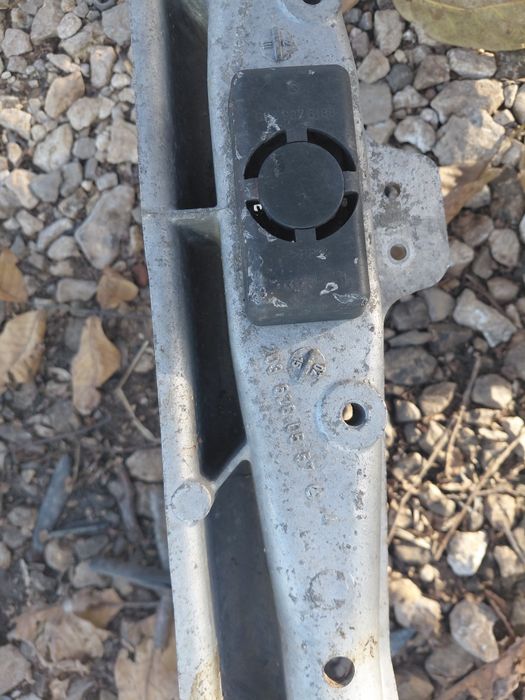 Преден мост за Mercedes  C-class W203