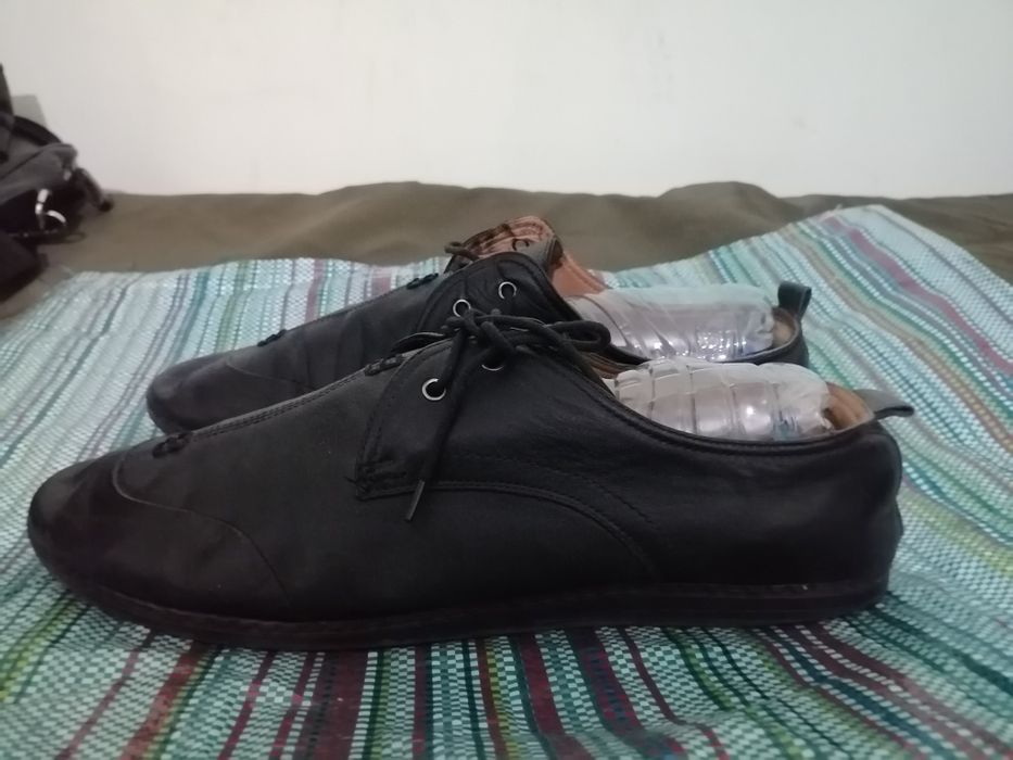 Продам кожаную обувь.