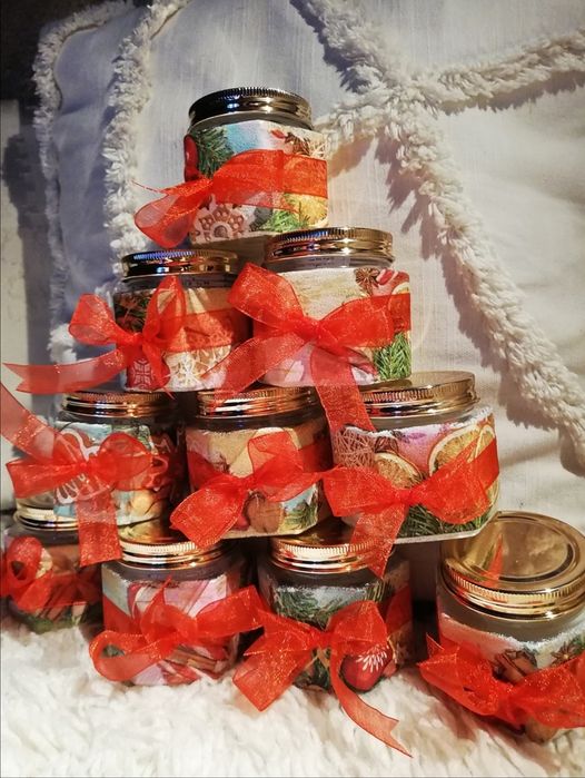 Коледни дизайнерски   свещи