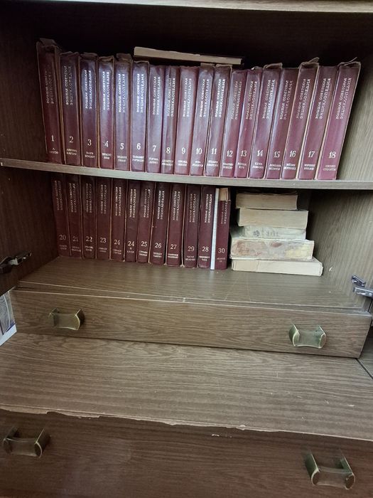 Советская Энциклопедия все за 5000 СРОЧНО