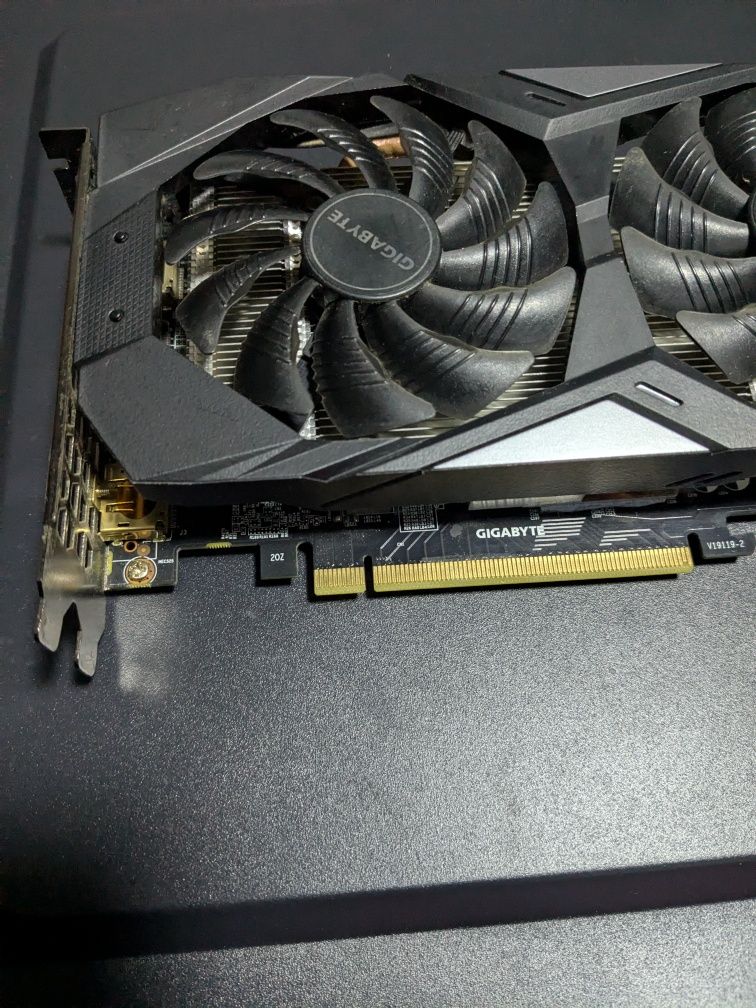 Видеокарта nvidia GIGABYTE 1660SUPER GDDR6 6gb