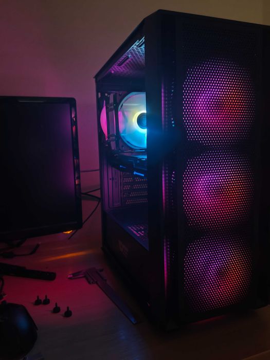 Компютър GTX 1080, 32GB QuadChannel и Intel XEON 4.0Ghz Turbo