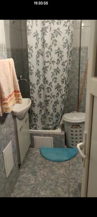 Apartament zona Peco statie autobuz non stop