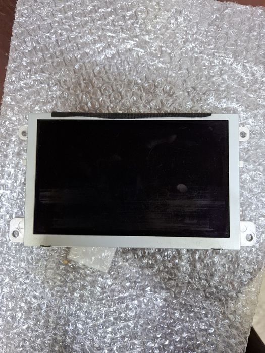 Display,ecran audi a4b8