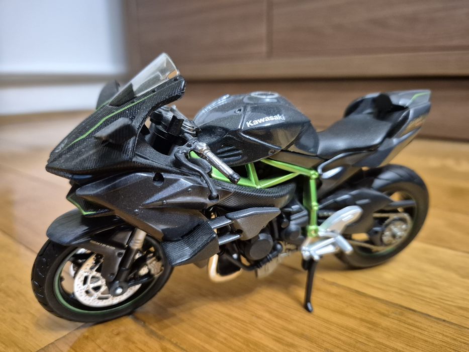 Kawasaki Ninja H2R - Ambalaj original