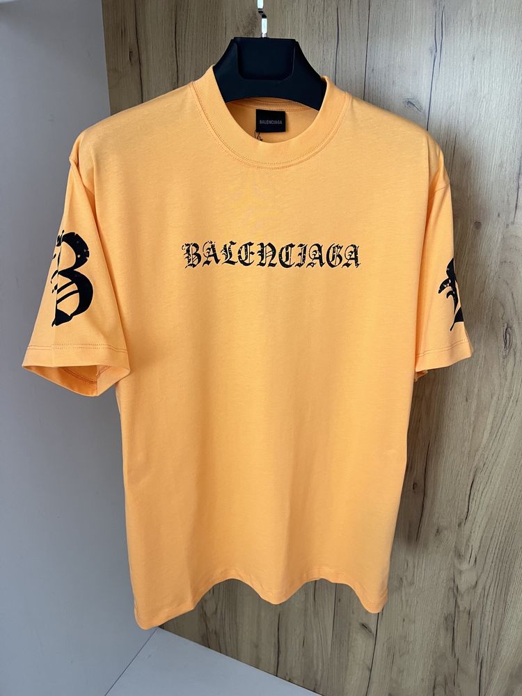 Тениски Balenciaga