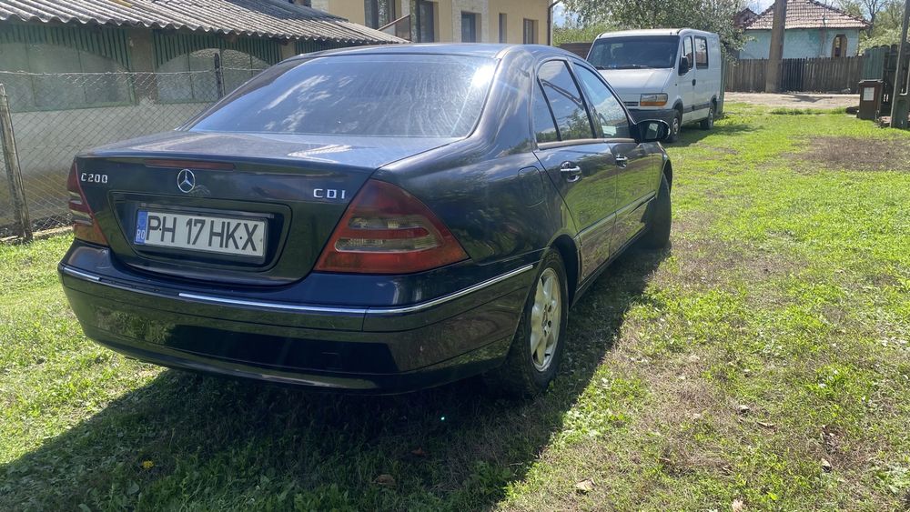 Mercedes - Benz C200