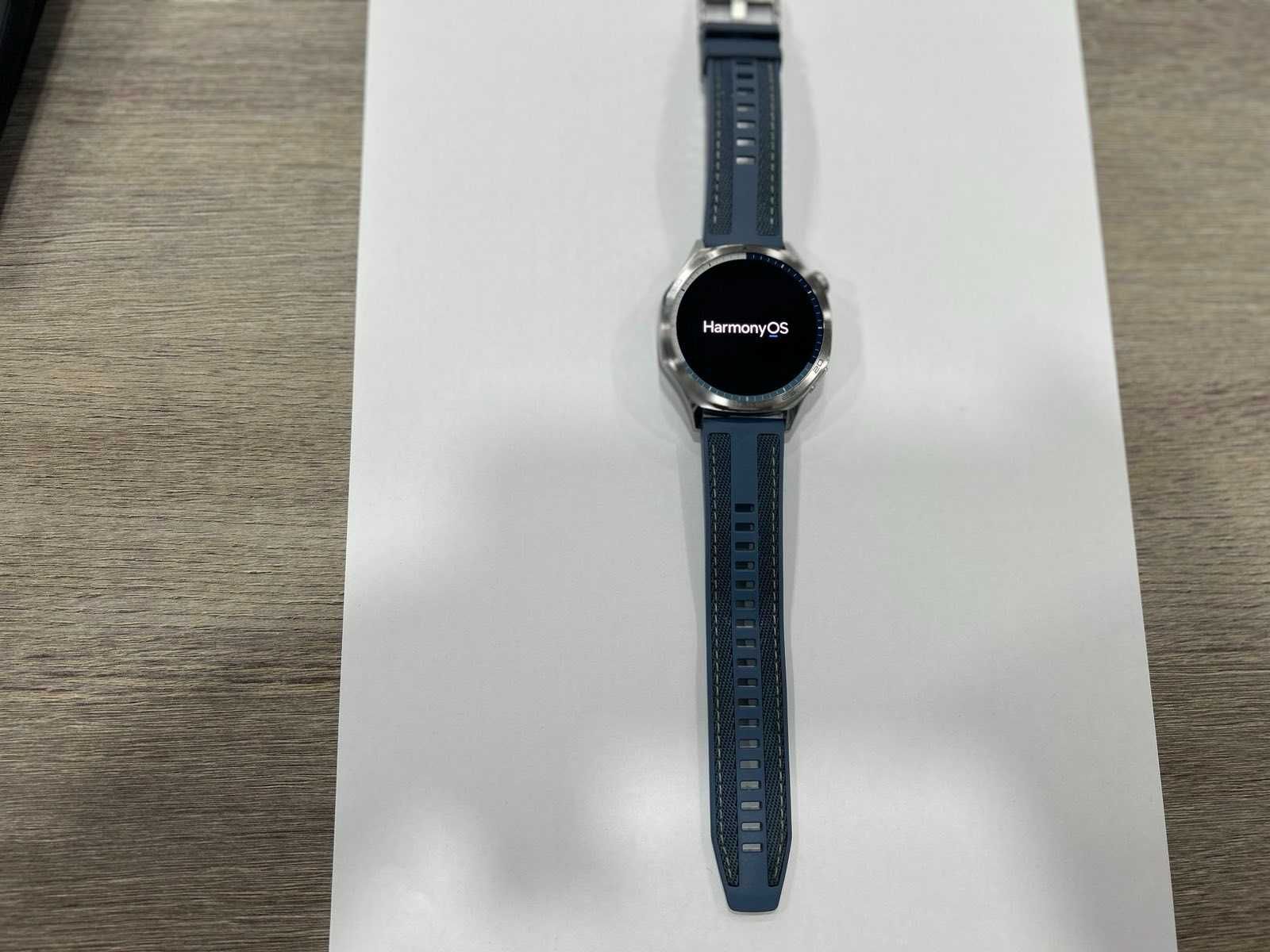Продава се Huawei Watch GT 5 – Перфектно състояние!