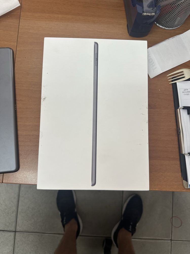 Продавам Ipad 10.9 9 generation