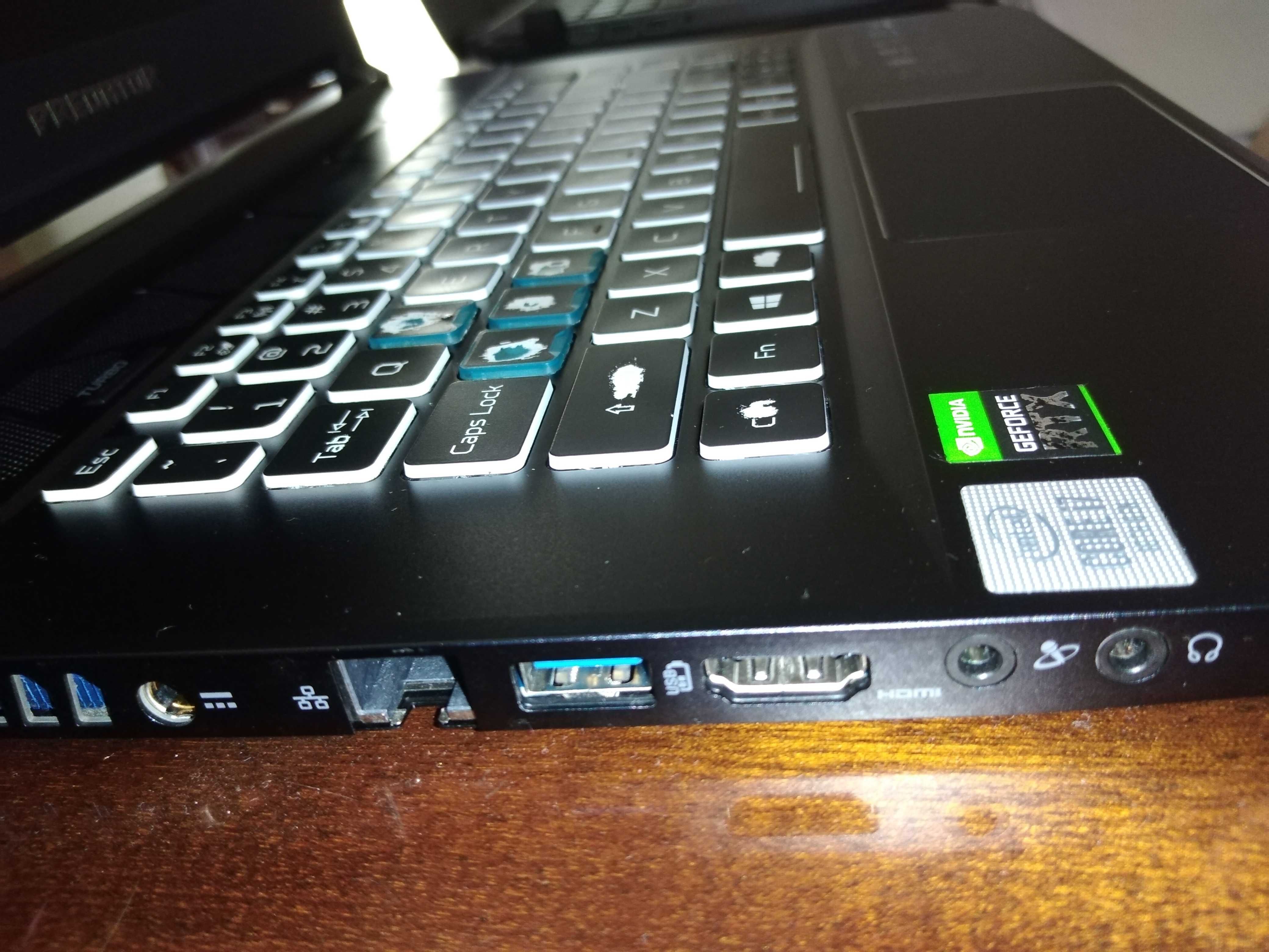 Лаптоп Acer Predator Triton 500