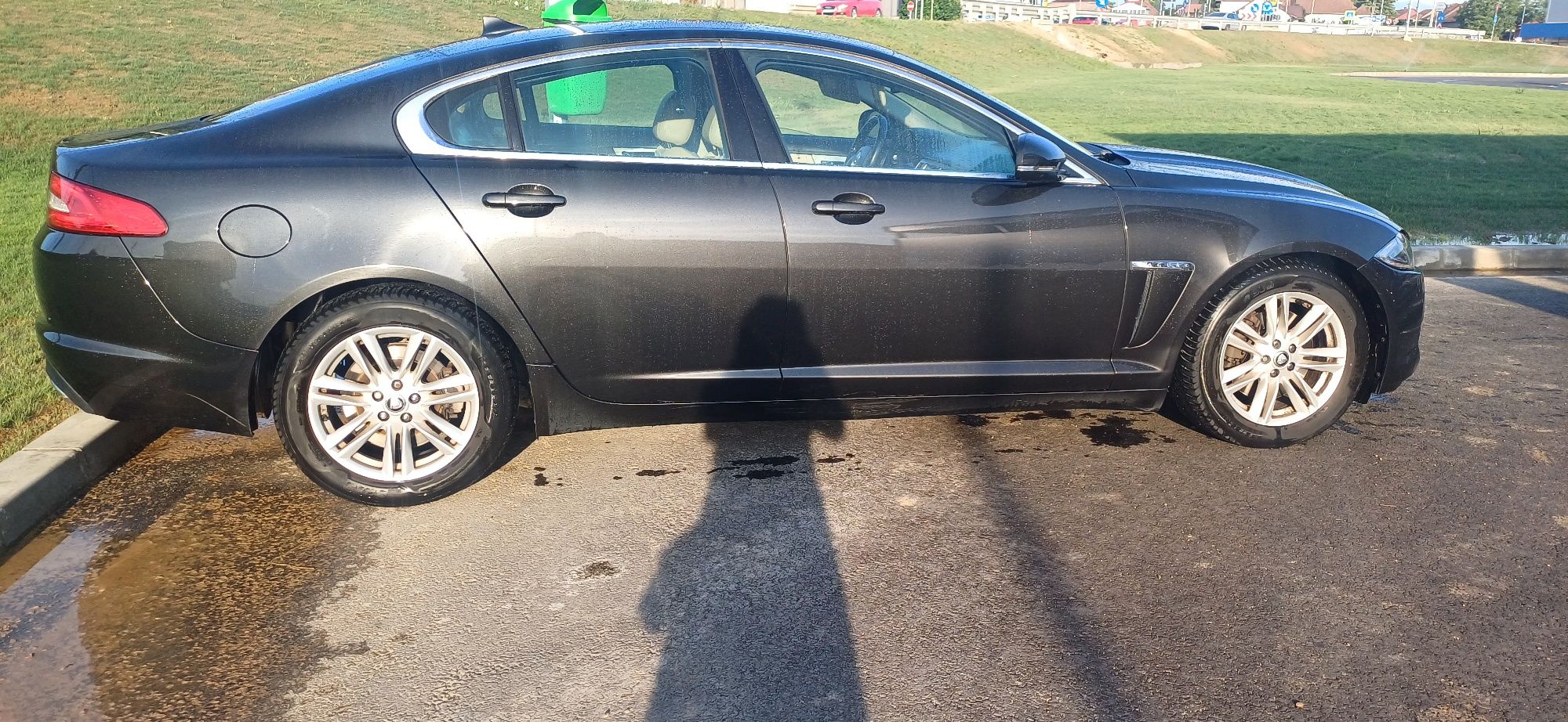 Jaguar xf 2013 2.2