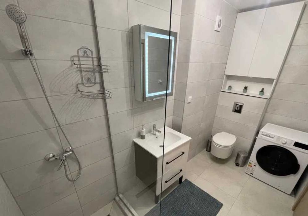 Дава се под наем Двустаен апартамент в Пловдив, Остромила - 60 кв.м за 249.39 € - Снимка #3