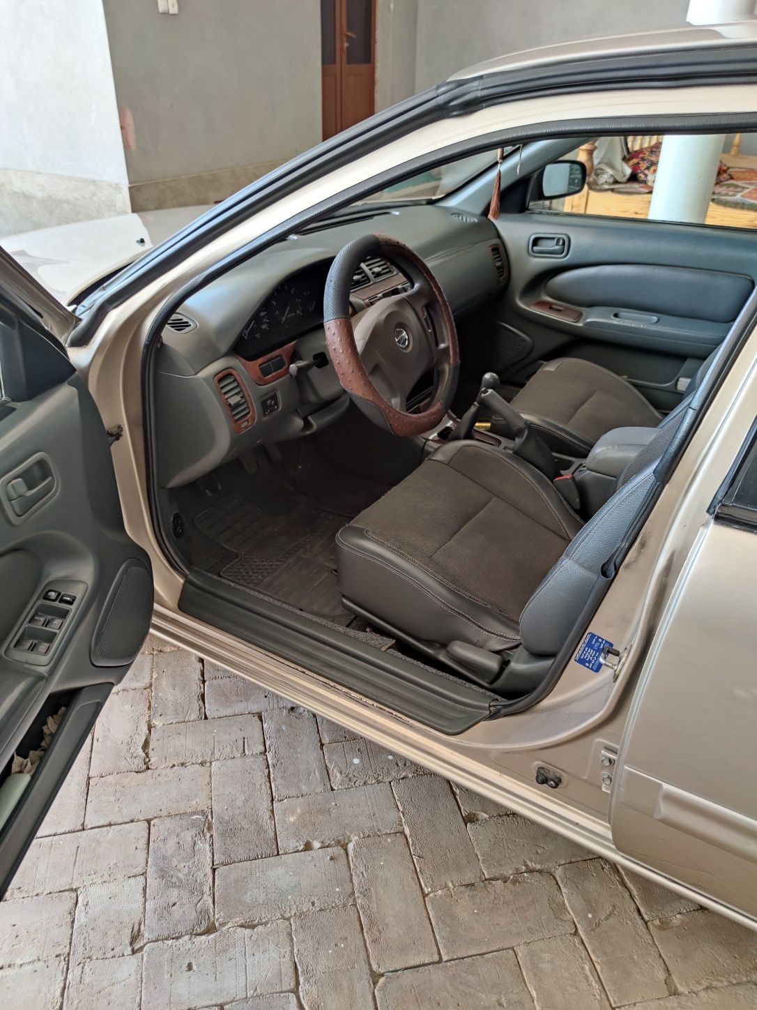 Nissan maxima 3.0