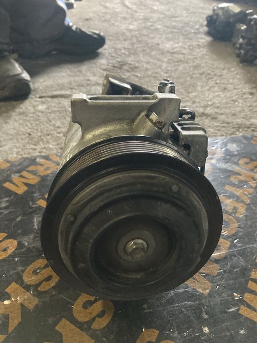 Nissan x-trail 1.6D 2016 година Компресор Климатик