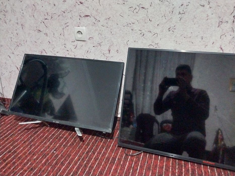 Телевизор 3 та 43. 32.