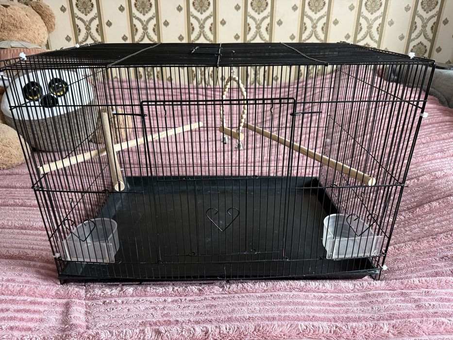 Продам клетку для попугая