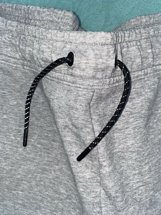 Pantaloni Nike Tech Gri
