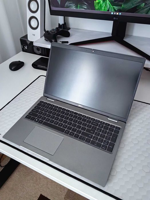 Laptop Dell Latitude 5520